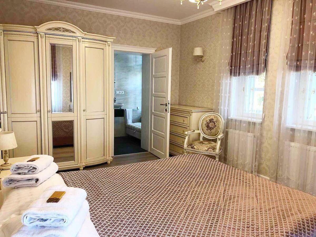 Appartement Apartman St. Vladimir Kirche à Mariánské Lázně Extérieur photo